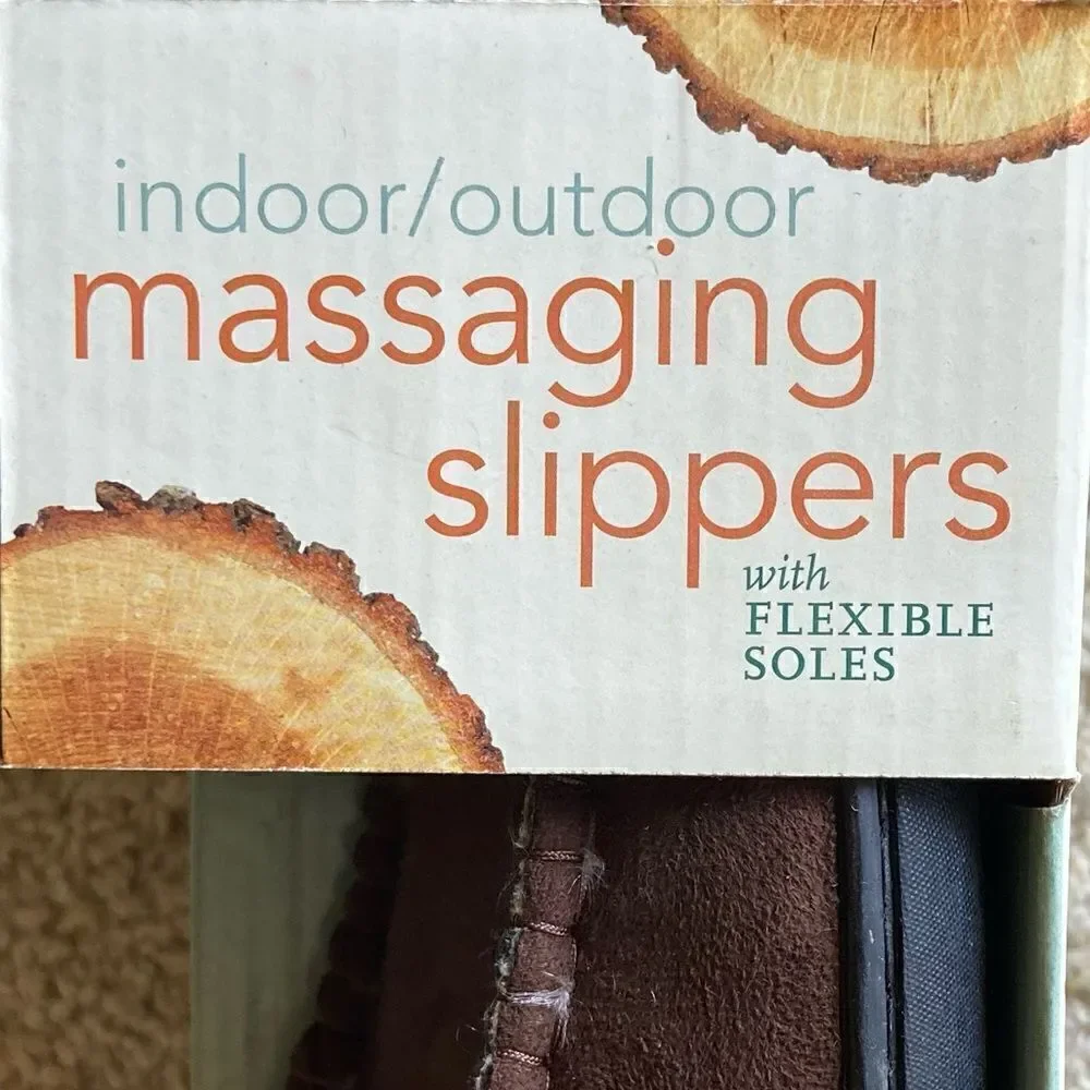 NWB Conair Massaging Brown Slipper Slip On Size 8-10